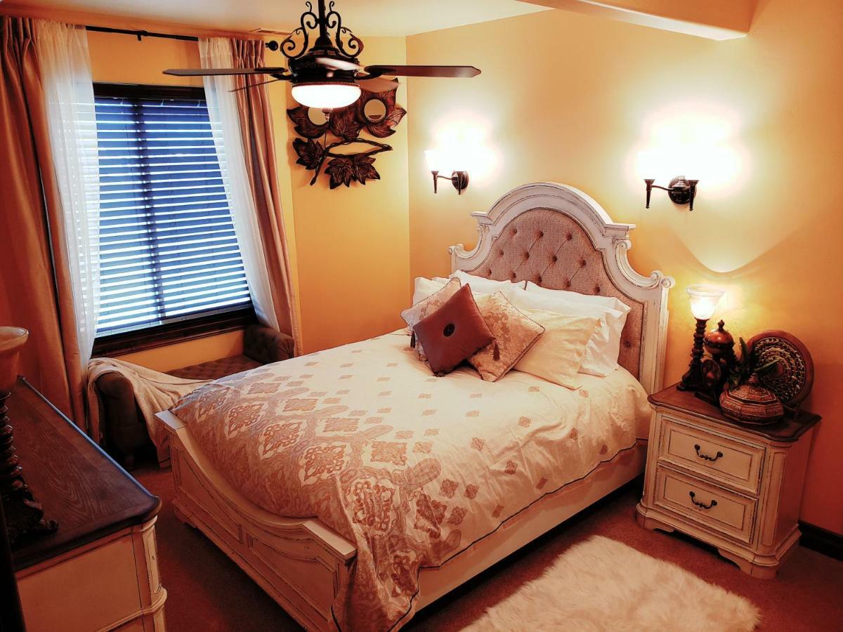 Chateau Du Pikes Peak, A Tuscany Retreat コロラドスプリングス エクステリア 写真